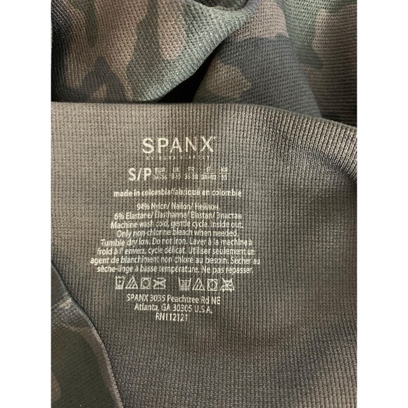 Spanx Look at Me Now High-Waisted Seamless Leggings Women's Small Black Camo - Picture 4 of 11
